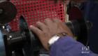 El Municipio de Quito ya emite placas vehiculares, con ello se solventa el problema de cientos de ciudadanos quienes denunciaron que las placas de sus autos fueron clonadas. 

Un reportaje de Juan Miguel Rodríguez