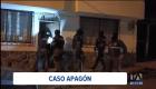 La Fiscalía y la Policía ejecutaron 17 allanamientos en Pichincha, Guayas y Bolívar. Los operativos son por la investigación previa por el delito de peculado relacionado con contratos de proyectos de generación eléctrica, denominado como "caso Apagón". Un reportaje de Daniela Valencia.