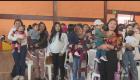 32 mil madres se sumarán a las beneficiarias del bono de los 1 000 días, con lo que el Gobierno busca reducir la desnutrición crónica infantil. El presidente Daniel Noboa participó en la entrega de certificados simbólicos en el sur de Quito.

Un reportaje de Belén Merizalde