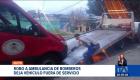 Una ambulancia del Cuerpo de Bomberos quedó fuera de servicio tras el robo de la computadora central mientras atendía una emergencia en el sector de Chiriyacu, en el sur de Quito. Vecinos del sector expresaron su indignación y señalaron que los robos en la zona son frecuentes.

Un reportaje de Gustavo Jaramillo