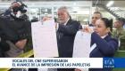 El Consejo Nacional Electoral registra un 44% de avance en la impresión de papeletas y documentos electorales para el referéndum y consulta popular del próximo 16 de noviembre.
El traslado de los paquetes electorales al exterior iniciará el 31 de octubre.

Un reportaje de María Fernanda Utreras