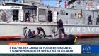 Dos embarcaciones fueron interceptadas en Galápagos con armamento de guerra y cerca de tres mil galones de combustible. La operación, que dejó 50 detenidos, contó con el apoyo de inteligencia de Estados Unidos y la coordinación de la Policía y la Armada del Ecuador.

Un reportaje de Catalina García