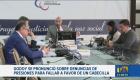 Seis días después de las denuncias de un juez anticorrupción sobre presiones para fallar a favor de un cabecilla de una estructura criminal, Mario Godoy se pronunció junto a los vocales de la entidad. 

Un reportaje de María Fernanda Utreras