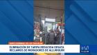 Habitantes y transportistas protestaron por varias horas denunciando falta de socialización; advierten que la medida provocará un alza en el precio de los pasajes.