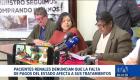 Centros de diálisis y hemodiálisis reportan retrasos críticos en las asignaciones presupuestarias, lo que afecta el abastecimiento de insumos médicos. Un reportaje de Brigette Mancheno