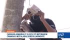 Ambas entidades desplegaron un operativo masivo en varios distritos de Guayaquil para desmantelar sistemas de monitoreo clandestinos. Un reportaje de Paula Kuhn