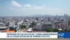 Ciudadanos califican de insostenible la acumulación de desechos, el comercio informal desmedido y la inseguridad de Guayaquil. Un reportaje de Jazmín Solís