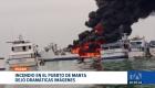 Ciudadanos captaron los instantes de desesperación antes de que las llamas consumieran por completo la embarcación. Un reportaje de Carlos Sacoto