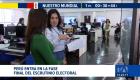 La Oficina Nacional de Procesos Electorales señala que el 1.6% del total de las actas registra alguna observación. Un reportaje de Belén Merizalde