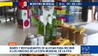 El sector restaurantero de la capital aprovecha la fiebre del fútbol para reactivar su economía a través de la innovación y ofertas. Un reportaje de Mishell Villacís