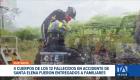 Cuatro víctimas ya fueron identificadas, los peritos continúan con los exámenes técnicos y pruebas de ADN para reconocer los ocho cuerpos restantes. Un reportaje de Bernarda Cevallos