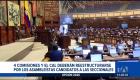 La renuncia obligatoria de 22 asambleístas que buscan alcaldías y prefecturas obligará a reorganizar las mesas. ADN registra más bajas. Un reportaje de Karen Haro