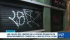 Comerciantes y ciudadanos denuncian falta de iluminación y limpieza en le centro de Guayaquil, señalan que la falta de control propicia la delincuencia. Un reportaje de Camila Guevara