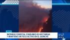 Bomberos y equipos de emergencia lograron sofocar las llamas del incendio forestal en El Quinche. Se mantiene el monitoreo para evitar reactivaciones. Un reportaje de Gustavo Jaramillo