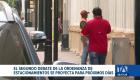 En los próximos días se tramitará la propuesta normativa para el uso y control de espacios de estacionamiento público en Guayaquil. Un reportaje de Jazmín Solís