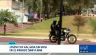 La Policía acudió al lugar para el levantamiento del cuerpo, confirmando que la víctima no registraba signos aparentes de violencia. Un reportaje de Mishell Villacís
