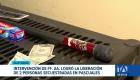 El procedimiento militar desplegado en el noroeste de Guayaquil permitió rescatar a las víctimas, los captores exigían USD 150 mil para dejarlas en libertad. Un reportaje de Paula Kuhn