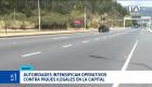 Conductores imprudentes convirtieron la avenida Simón Bolívar en una pista de carreras, poniendo en peligro la vida de quienes transitan el lugar. Un reportaje de Mishell Villacís