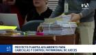 La iniciativa en la Asamblea propone reducir el tiempo para que los bienes de los líderes detenidos pasen a propiedad del Estado. Un reportaje de Karen Haro