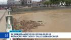 Las lluvias de las últimas 48 horas inundaron recintos y vías, a pesar de las obras preventivas que las autoridades habían ejecutado hace apenas un mes en la zona. Un reportaje de Camila Guevara