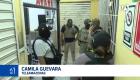 La intervención militar se focalizó a lo largo de la calle Eloy Alfaro, entre Olmedo y Colón, con el fin de realizar controles de armas y verificar la seguridad en la zona comercial. Un reportaje de Camila Guevara
