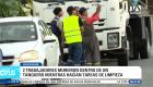El hecho ocurrió mientras realizaban tareas de limpieza en Los Vergeles, al norte de Guayaquil. Moradores de la zona denunciaron graves afectaciones por malos olores del sector. Un reportaje de Camila Guevara