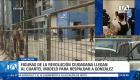 Diversas personalidades del movimiento político se concentraron en las instalaciones policiales de Guayaquil tras la detención de la excandidata. Un reportaje de Carlos Sacoto