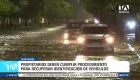 Además de las vías anegadas y los automotores averiados, las intensas lluvias en Guayaquil dejaron como secuela la pérdida masiva de placas vehiculares desprendidas por la fuerza del agua. Ante este inconveniente, la Autoridad de Tránsito Municipal recordó a los propietarios que deben cumplir con un procedimiento específico de denuncia e inspección para solicitar la reposición legal de la identificación de sus vehículos. Un reporte de Camila Guevara.