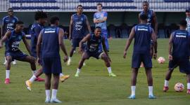 La Selección de Ecuador en un entrenamiento, previo a la fecha de las eliminatorias.