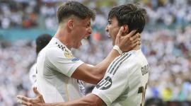 El jugador Gonzalo Garcia (derecha) celebra el gol en el triunfo del Real Madrid en el Mundial de Clubes.
