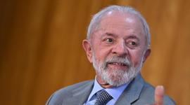 El presidente de Brasil, Luiz Inácio Lula da Silva, participa en una reunión este lunes, en el Palacio del Planalto, en Brasilia (Brasil).