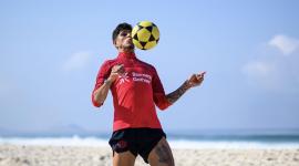 Piero Hincapié realiza la pretemporada con el Bayer Leverkusen en Rio de Janeiro. El futbolista genera el interés de varios clubes del fútbol europeo.
