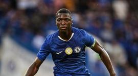 Moisés Caicedo vuelve a las canchas, el domingo 17 de agosto. Su presencia aporta equilibrio en el mediocampo del Chelsea.