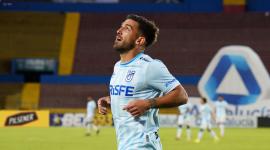 Mauricio Alonso, volante de Universidad Católica, es uno de los baluarte del 'Trencito'. El equipo capitalino se enfrenta con Delfín, en el estadio Atahualpa.