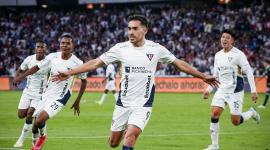 Lisandro Alzugaray celebra su gol ante Botafogo, en los octavos de final de la Copa Libertadores. La 'U' recibirá a Sao Paulo, por los cuartos de final del torneo continental.