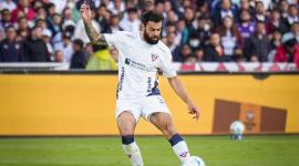 Gian Franco Allala, defensa de Liga Deportiva Universitara, es uno de los baluartes en la retaguardia de los azucenas.