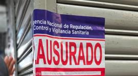 Una foto referencial de Arcsa en la clausura de un local.