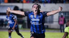 Claudio Spinelli es el goleador de Independiente del Valle. Los rayados reciben a Universidad Católica, en la cancha de Teleamazonas.