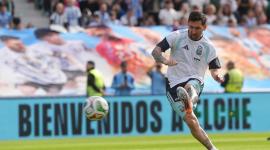 Lionel Messi durante el entrenamiento de Argentina en Elche, el 13 de noviembre del 2025.