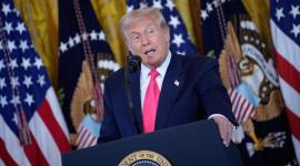 El presidente Trump anunció una demanda millonaria en contra de la BBC por editar un discurso.