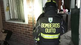 El Cuerpo de Bomberos de Quito atendió una emergencia en el sur de Quito.