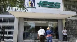 El pago del décimo tercer sueldo se realiza en el diciembre.