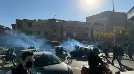 Protestas se desarrollan en Irán por la situación económica del país.