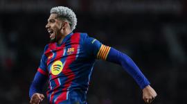 Ronald Araujo fue expulsado en el duelo de vuelta entre el Barcelona y el PSG.