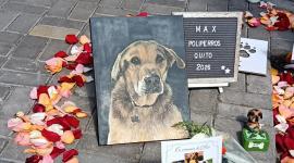 Homenaje a Max, presidente de los poliperros tras su fallecimiento.