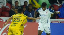 Quito 14 de abril del 2026. Liga Deportiva Universitaria de Ecuador recibe a Mirassol de Brasil por la Copa Conmebol Libertadores en el estadio Rodrigo Paz Delgado.API / DANIEL MOLINEROS