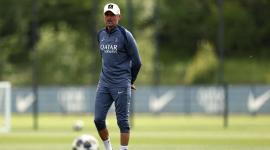 El técnico español del Paris Saint-Germain, Luis Enrique, en un entrenamiento previa a la final de la Liga de Campeones de la UEFA contra el Arsenal FC.