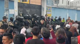 Padres de familia protestaron por casos de abuso sexual dentro de una escuela.