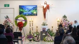 El cuerpo de la estudiante Nathaly Mafla, hallada sin vida en el sector La Vicentina, es velada en Ibarra.
