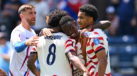 rupo D - Estados Unidos vs. Australia - Estadio de Seattle, Seattle, Washington, EE. UU. - 19 de junio de 2026. Matt Turner, Weston McKennie, Malik Tillman y Folarin Balogun de Estados Unidos